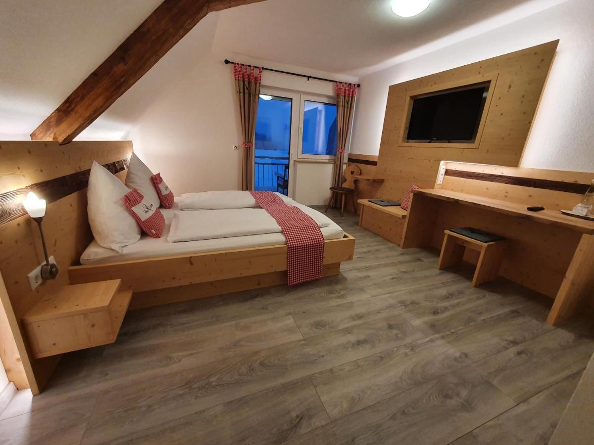 Gasthaus Zum Hirschen Furtwangen Ngoại thất bức ảnh