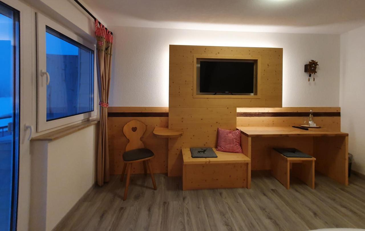Gasthaus Zum Hirschen Furtwangen Ngoại thất bức ảnh